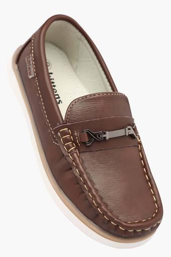 boys leather loafers