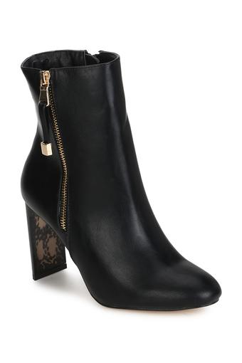 slim heel ankle boots