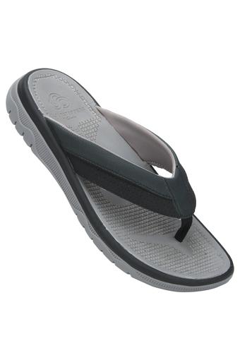 clarks black slippers