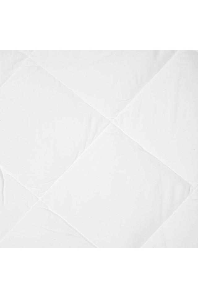 Buy PORTICO Solid Double Quilt Shoppers Stop