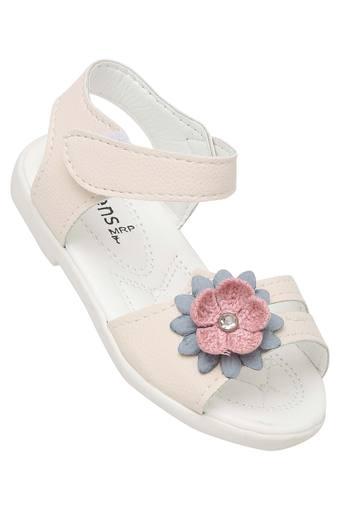 nice sandals for girls