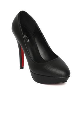 black heels not open toe