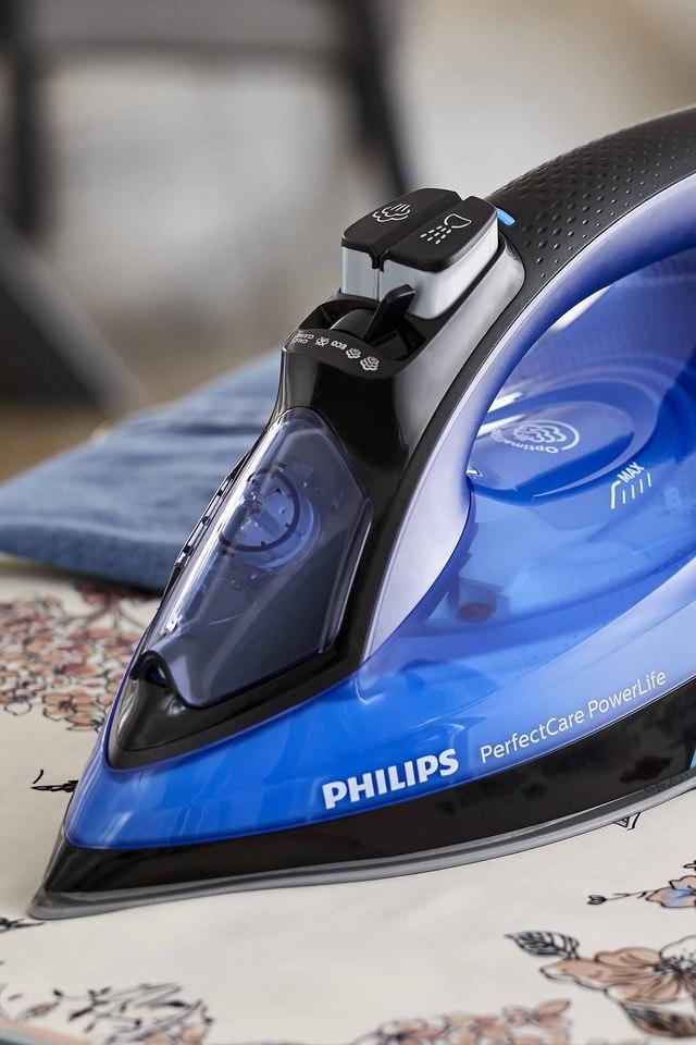 Buy PHILIPS Perfectcare Powerlife No Burn Steam Iron Shoppers Stop