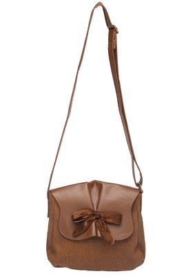 Baggit sling online bag