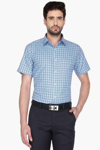 mens slim fit half sleeve shirts