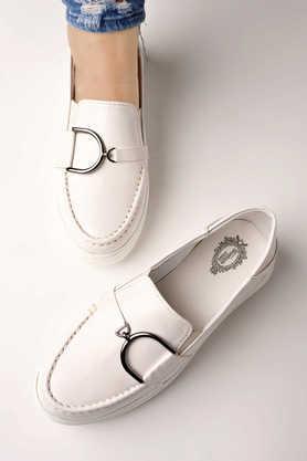 Ladies loafers store