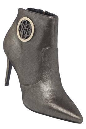 myntra boots for ladies