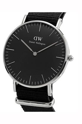 Daniel wellington black deals and silver watch