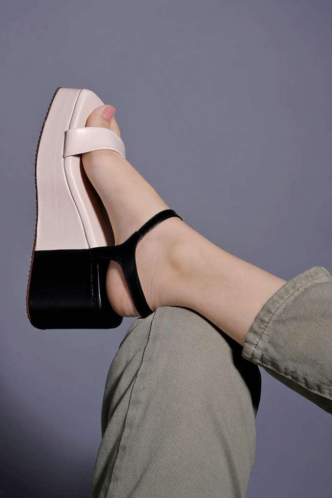 Platform best sale sandals girls