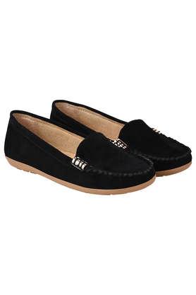 Girls on sale suede loafers