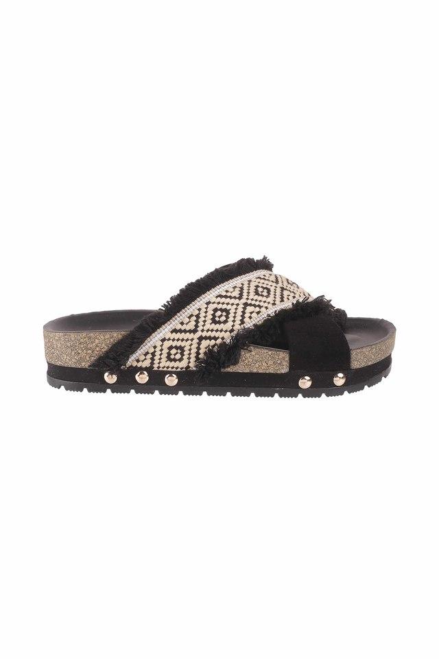 Black platform 2025 buckle sandals