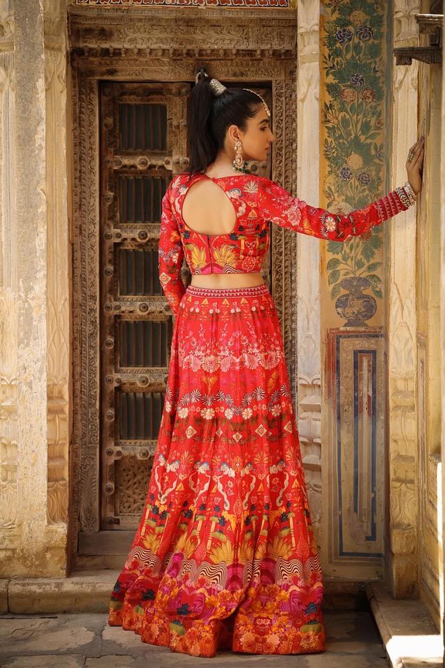 Ladies Silk Red Fancy Plain Lehenga at Rs 699 in Surat | ID: 18659017748