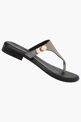 Gap womens flip discount flops