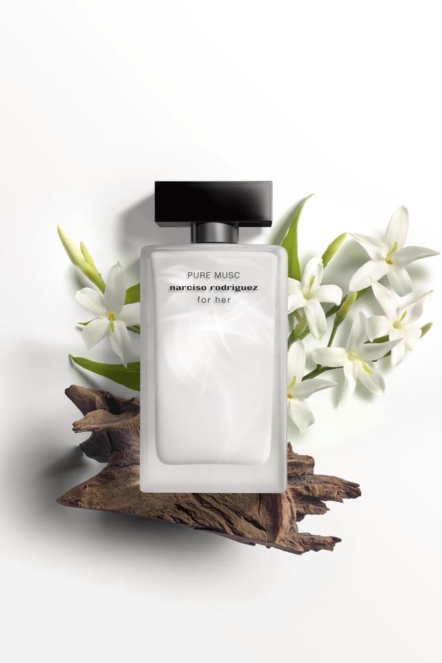 Narciso pure musc store for her