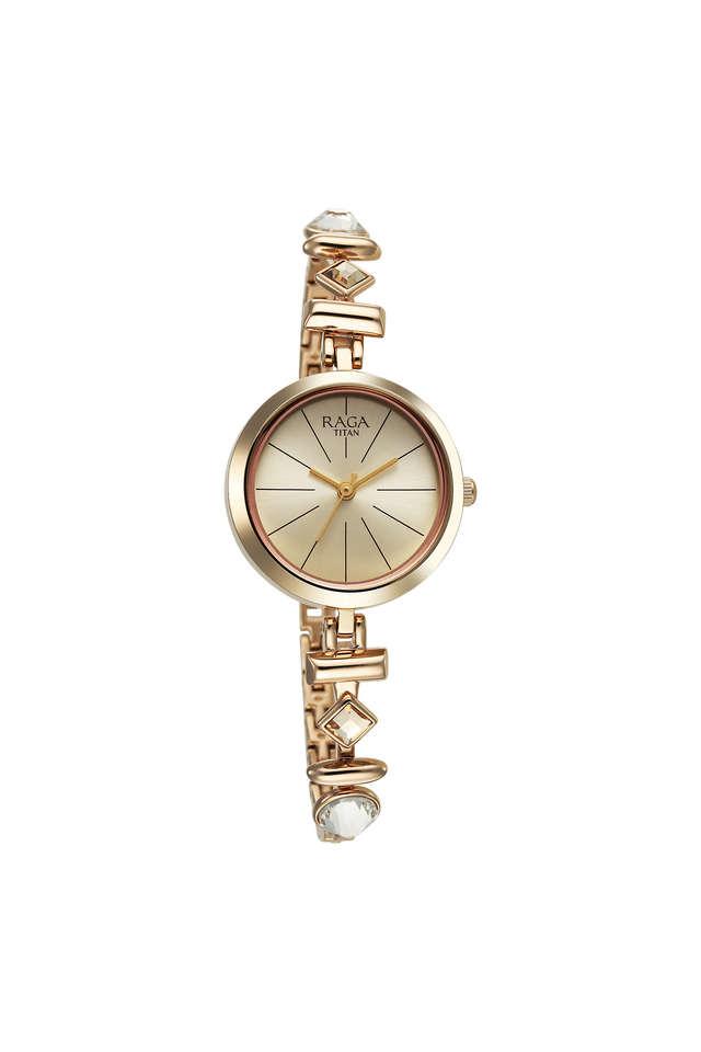 Buy Titan Analog Dial Silver Band Silver Raga Viva Watch-2606Sm05 For  Womens Online at Best Prices in India - JioMart.