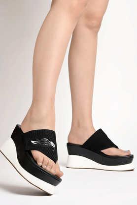 Slip on best sale platform wedges