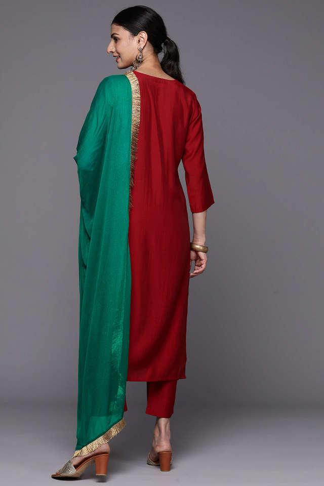 Plain suit with contrast dupatta outlet online