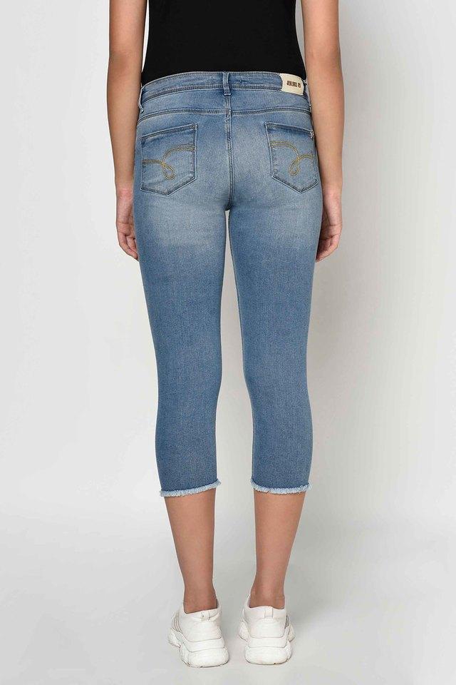 Jean capri femme hot sale