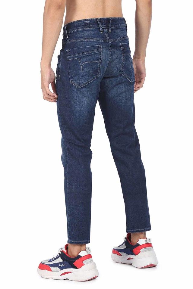 Buy FLYING MACHINE Light Wash Cotton Lycra Tapered Fit Mens Jeans