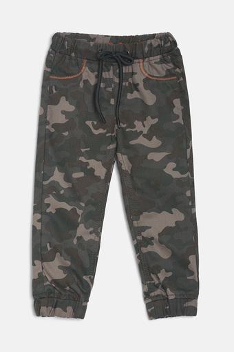 boys green joggers