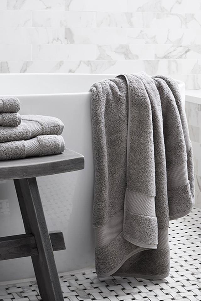 Olivia and oliver bath towels hot sale