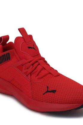 Sport 2024 red shoes