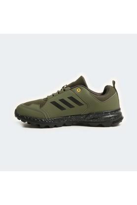 Adidas green 2024 sports shoes