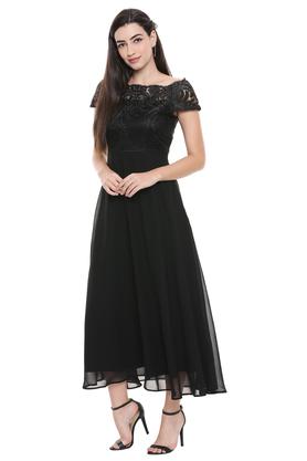 Buy LATIN QUARTERS Black Womens Boat Neck Embroidered Maxi Dress