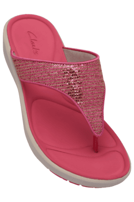 Clarks ladies hot sale chappals