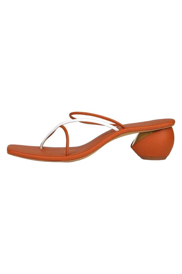 Womens toes best sale in sandals