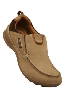 Woodland shoes in hot sale shoppers stop