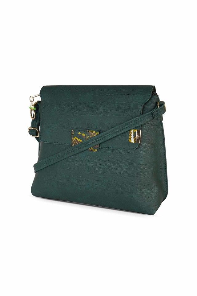 Baggit hot sale green bag