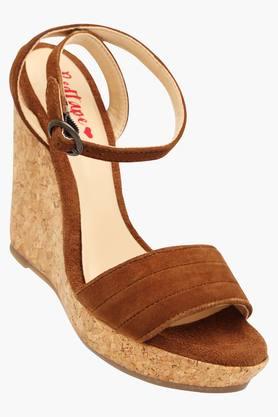 RED TAPE - Tan Wedges - 2