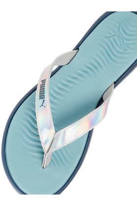 Puma lux flip best sale flops womens