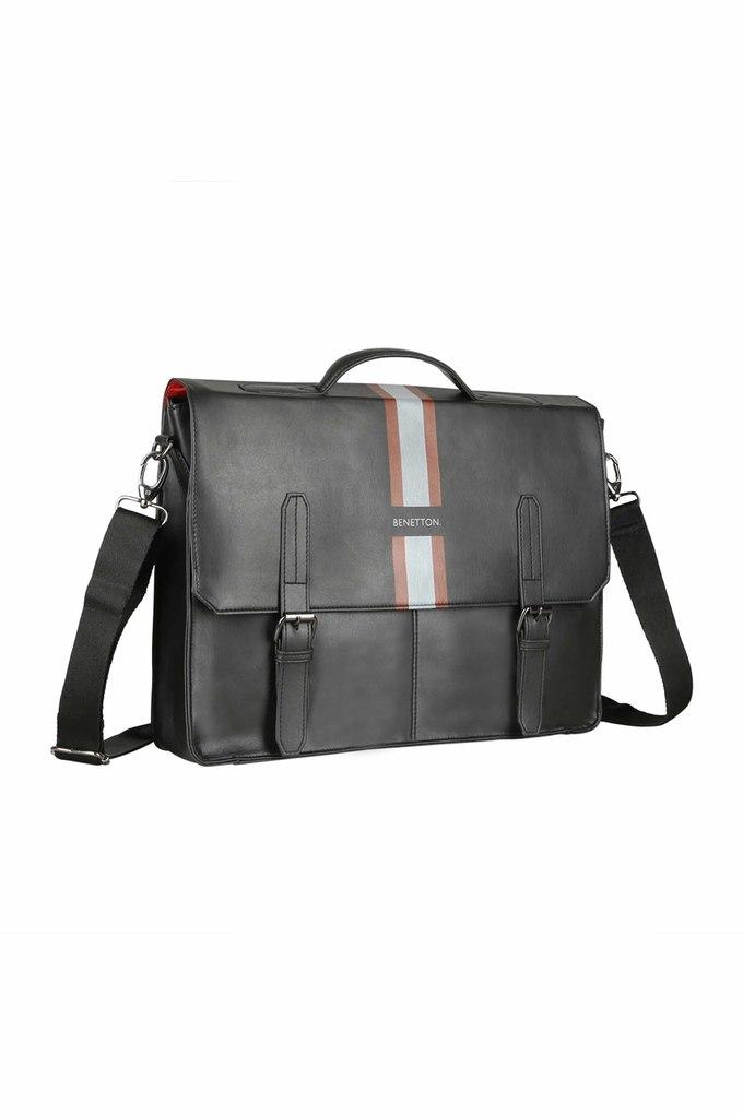 Benetton store laptop bag