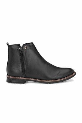 Slip on chukka sales boots