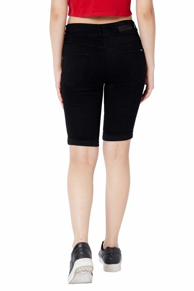 15 Best Capris Pants for Women 2024