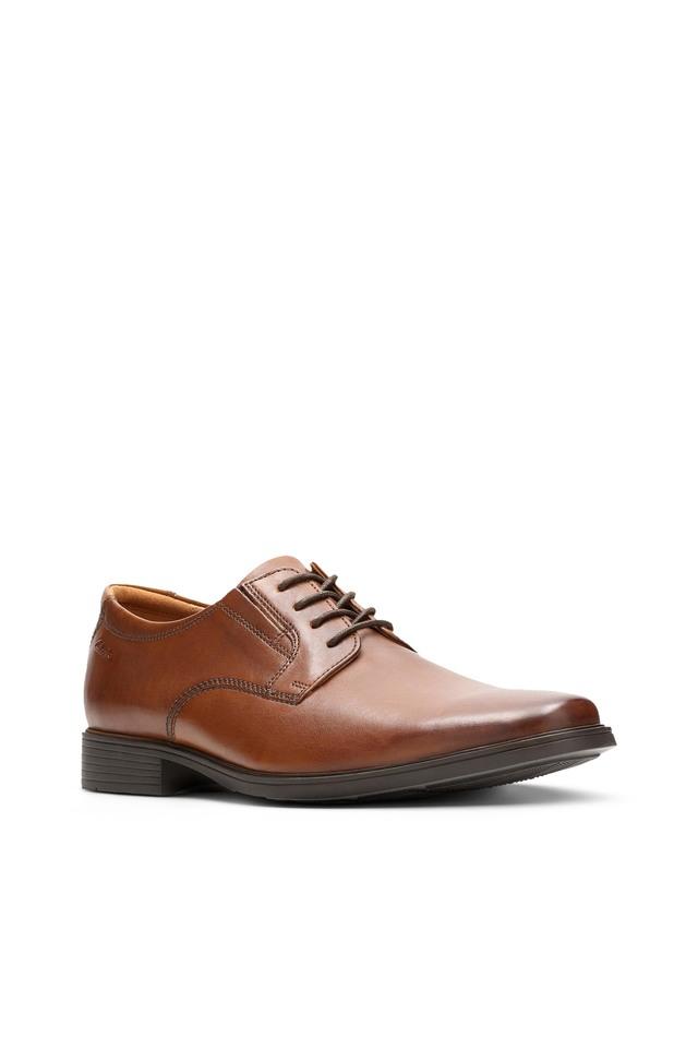 Buy CLARKS undefined Tilden Plain Leather Regular Lace Up Mens Formal Shoes Shoppers Stop