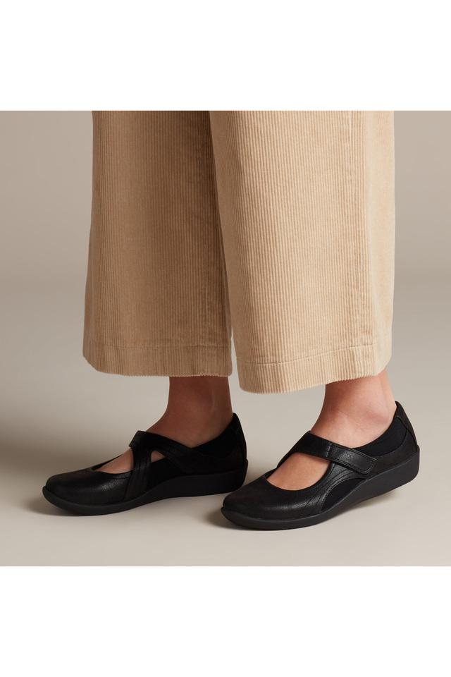 Clarks black on sale sandals sale