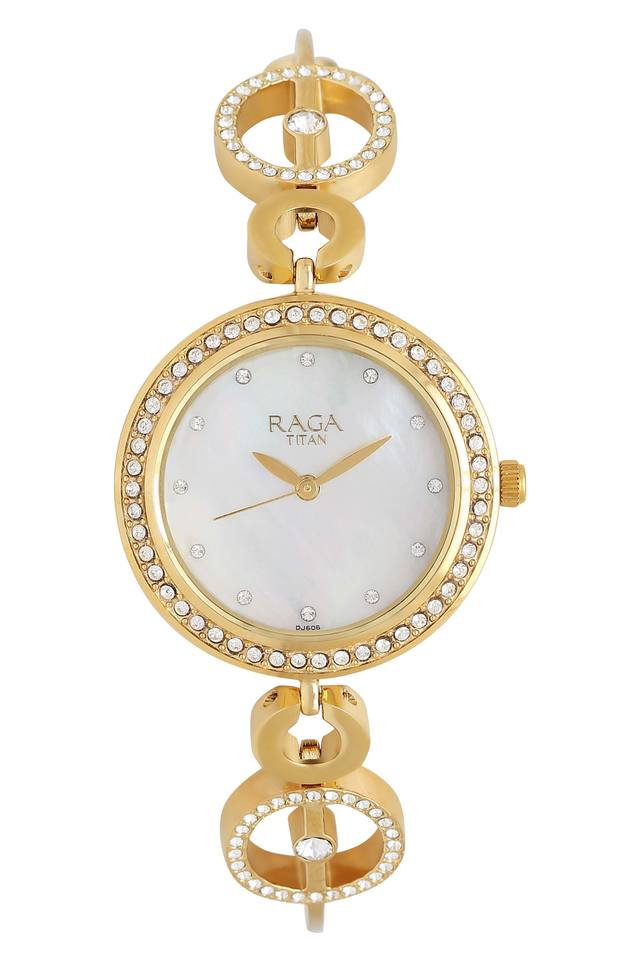 Titan raga mother of sale pearl dial analog watch