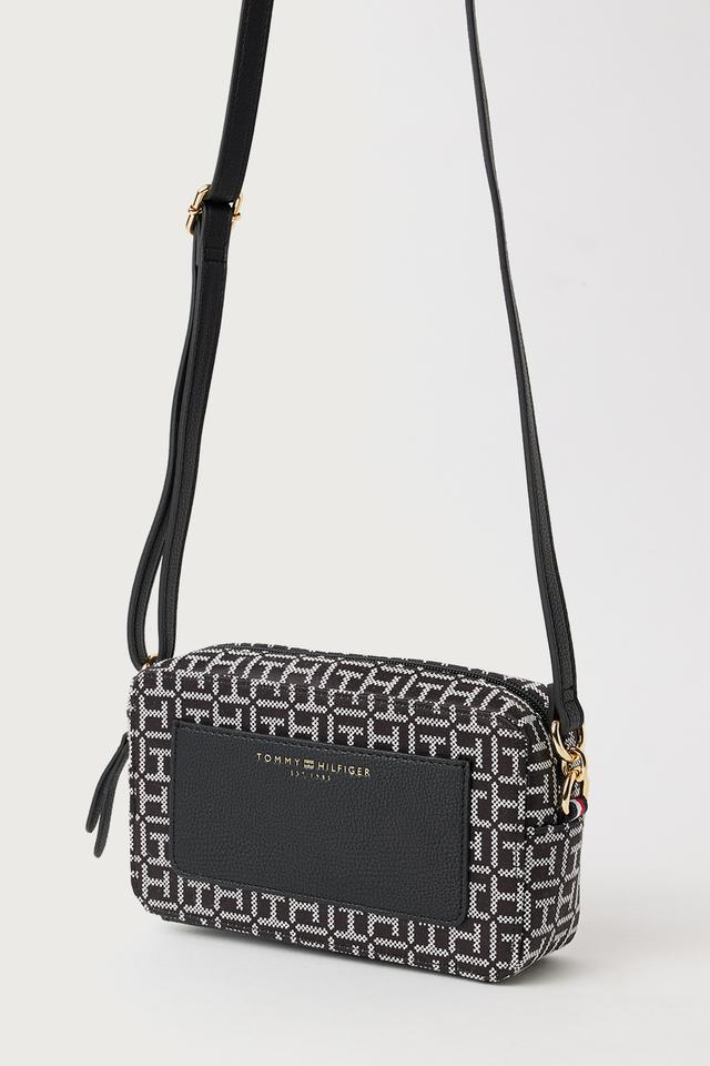 Tommy hilfiger black on sale handbag