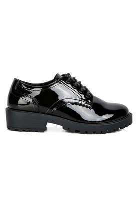 Ladies black patent store lace up shoes