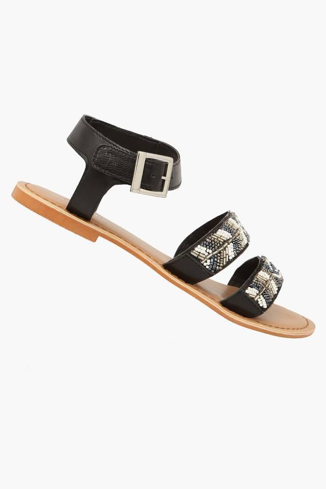 Steve madden sales buckle sandals