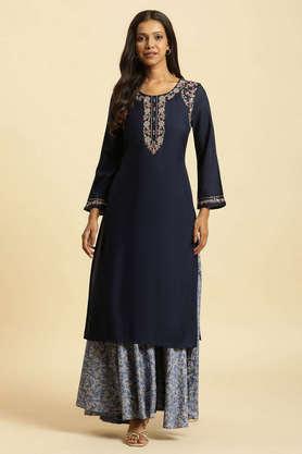 W online shopping on sale kurtis