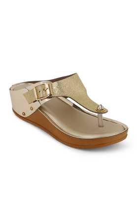 Sandals with discount 2 buckle straps