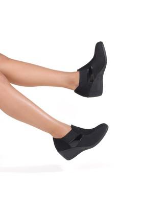 CATWALK - Black Wedges - 10