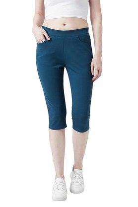 Knee hot sale length capris