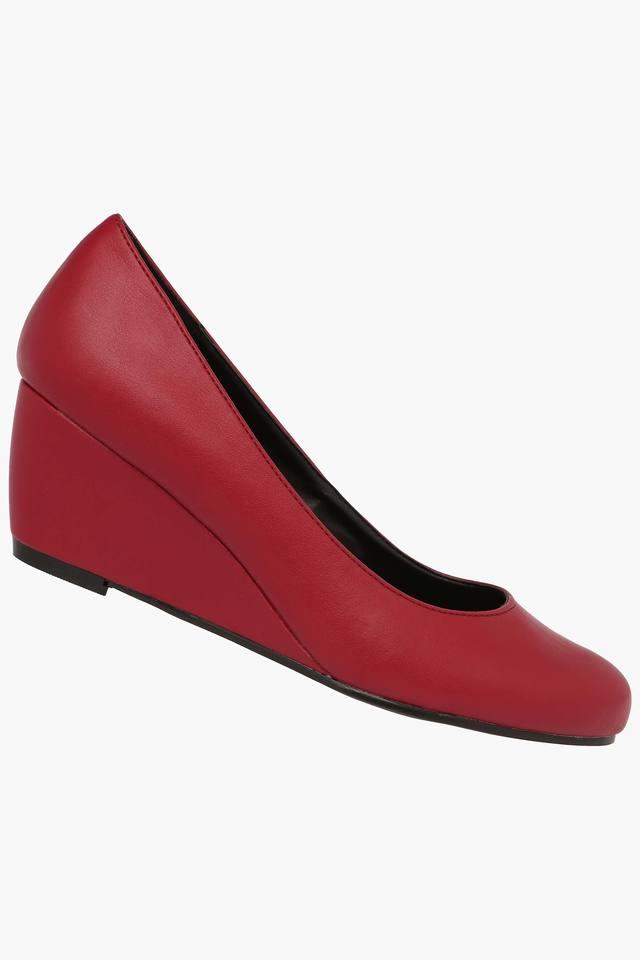 Womens discount red wedges