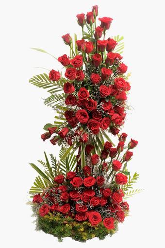 Buy Ferns N Petals Long Live Love Rose Flower Bouquet Bunch Of 100 Shoppers Stop