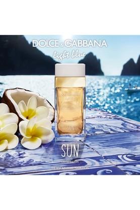 Light blue sun by dolce 2025 gabbana eau de toilette spray reviews